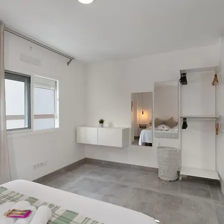 Modern Loft Palmas Views 2